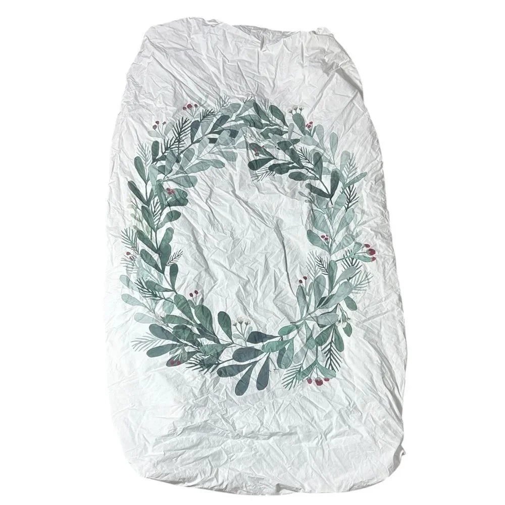 Pottery barn kids crib sheet picture perfect holiday wreath foliage cotton